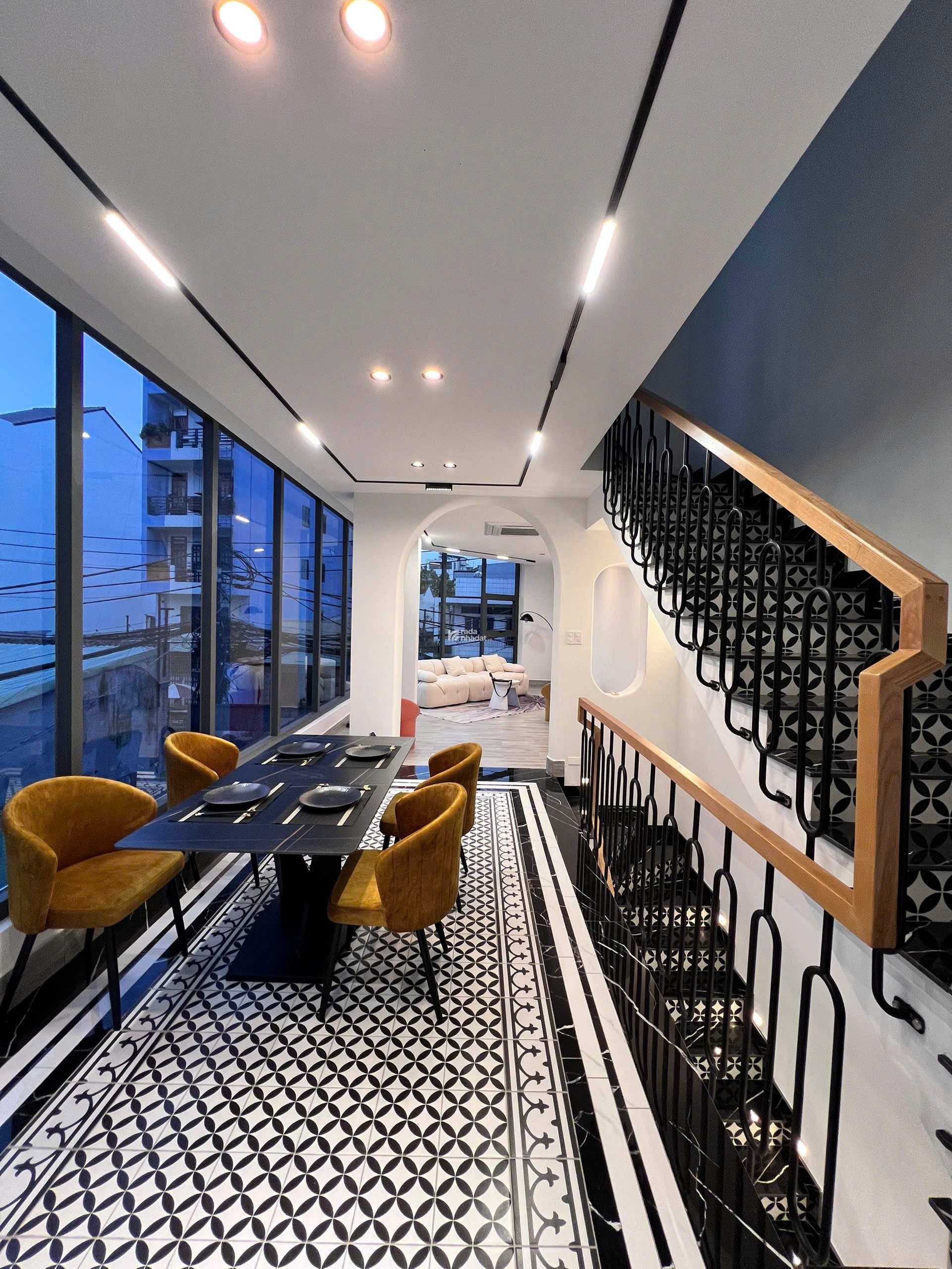VILLA  MỚI 5 TẦNG , DƯƠNG VĂN DƯƠNG , Q. TÂN PHÚ .4x 16M GIÁ 15,8 TỶ TL