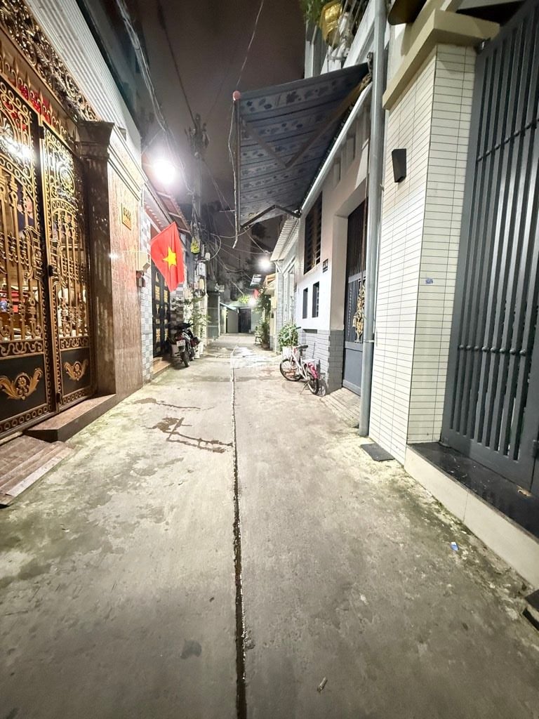 TRUNG TÂM TP. HẺM XE HƠI DUY TÂN, TÂN BÌNH, 66M2 CÓ KC Ở NGAY. GIẢM 350TR CHỈ 10.8T