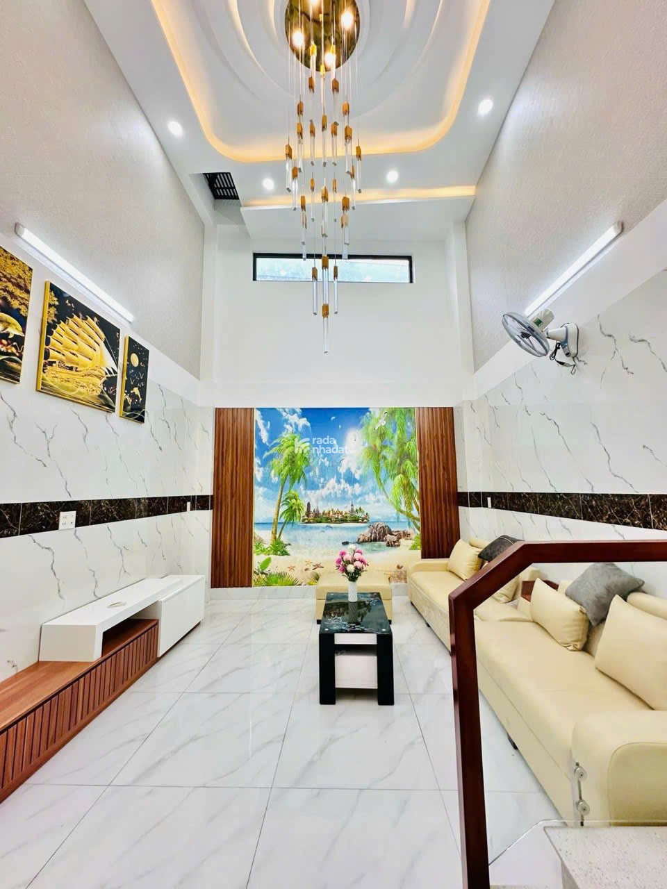 Nhà đang cho thuê 16tr/tháng Tô Ngọc Vân P. Thạnh Xuân Q12 giá 2tỷ250tr DT 58.2m2, sổ sẵn chính chủ