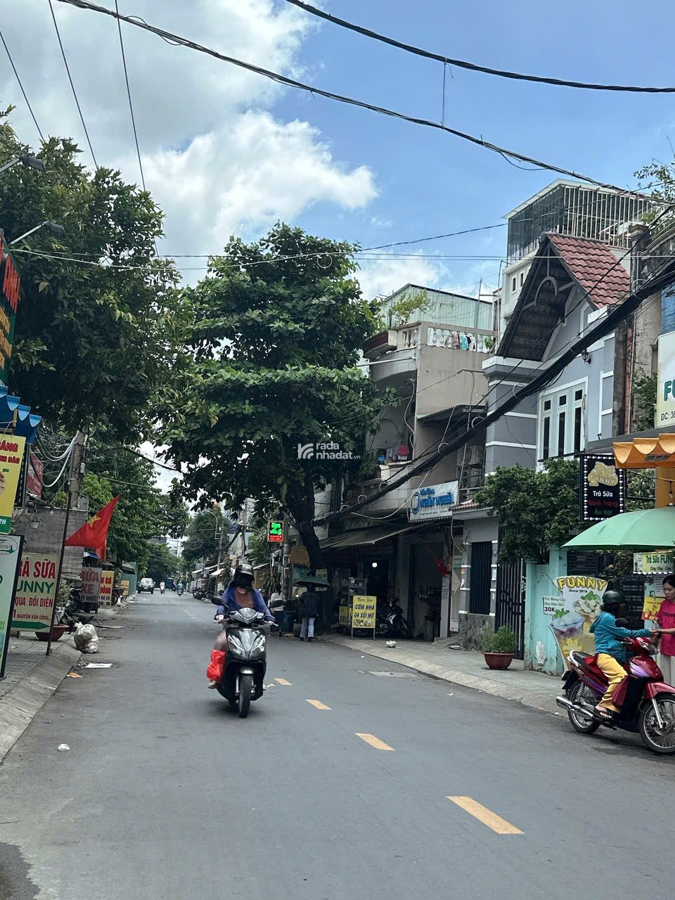 Bán nhà 4 tầng hẻm 8m lô GÓC Đường số 20 ngang 4.5m 68m2 view sông gần DQH chỉ 9.99 tỷ   