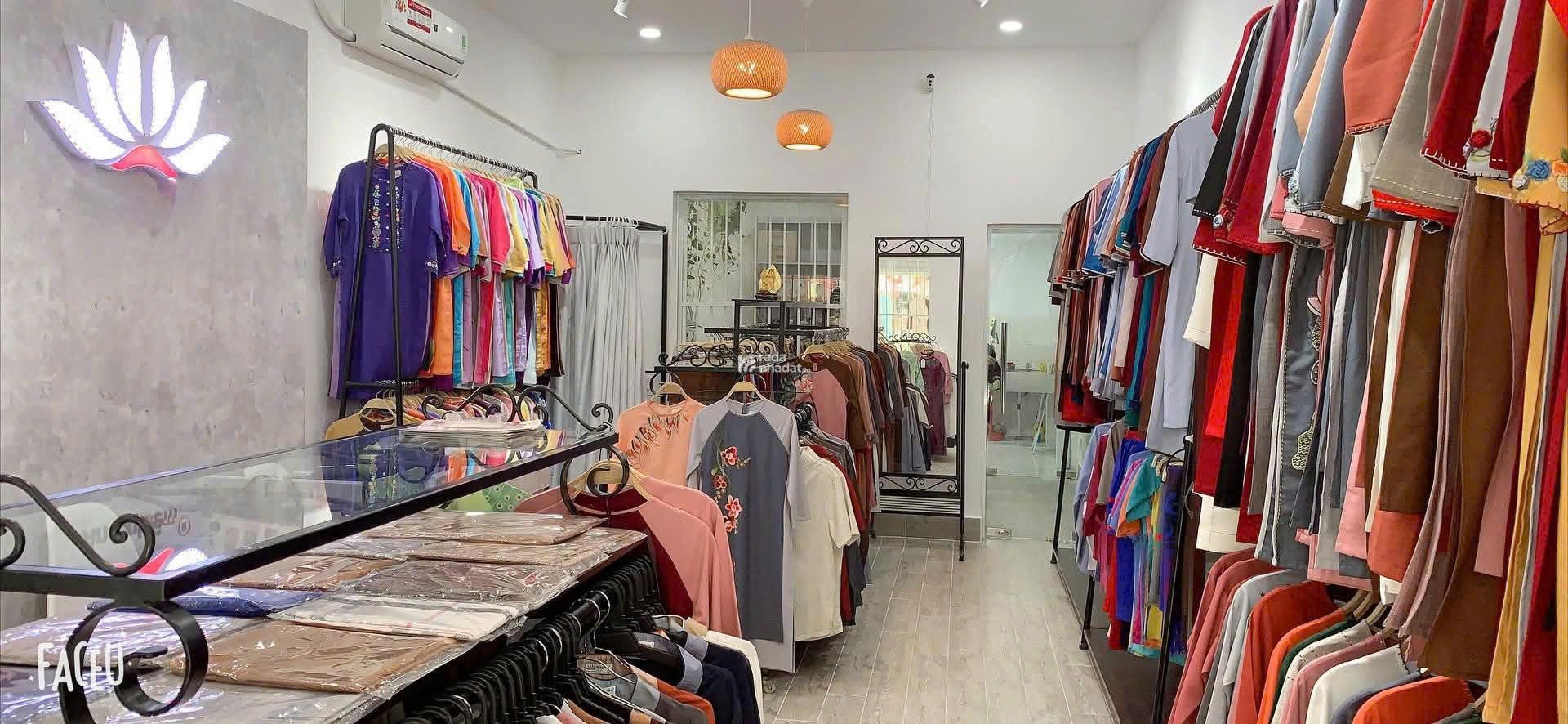 Bán Gấp Căn Hộ Tầng Trệt Cư Xá 2 Tầng Đối Diện Chùa Vĩnh Nghiêm, Q3, Giá 5.35 Tỷ