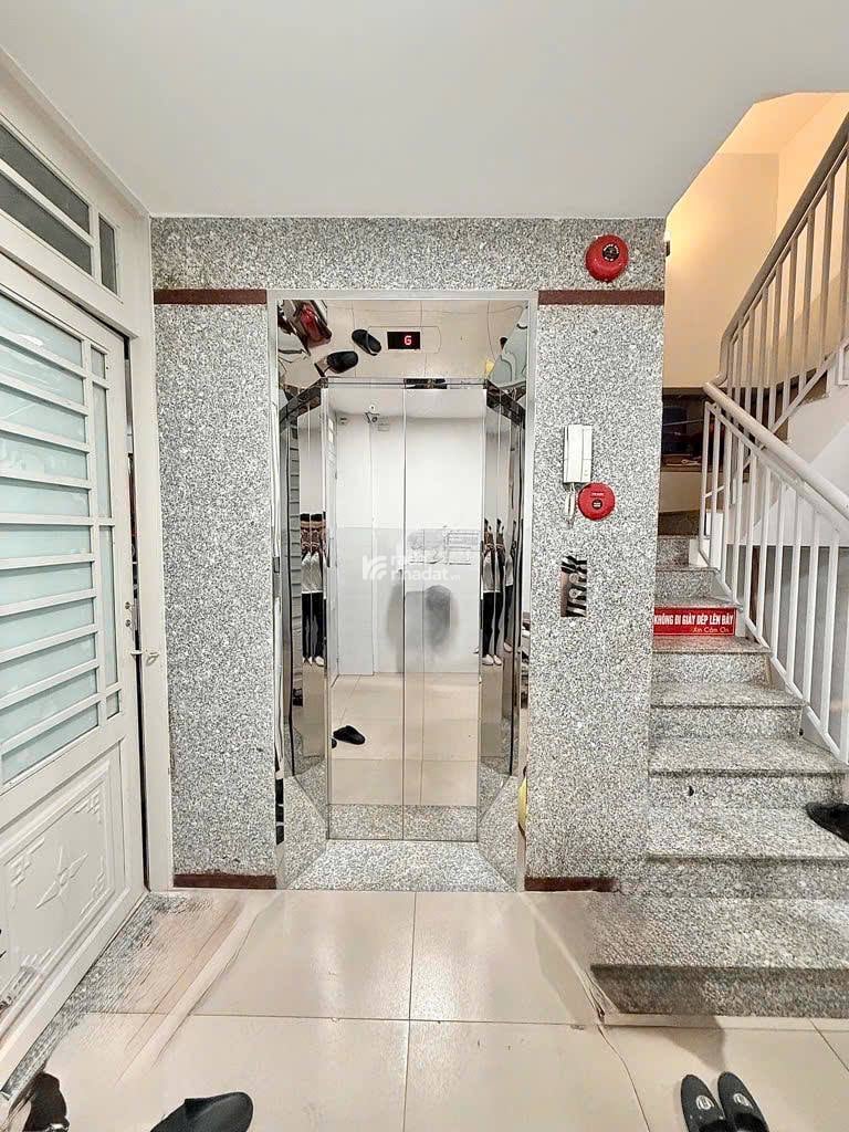 TOÀ NHÀ 6 TẦNG 19 PHÒNG 6.5*23 148M2DOANH THU HƠN 1 TỶ/NĂM - ĐƯỜNG XE TẢI.NGAY EMART PHAN HUY ÍCH