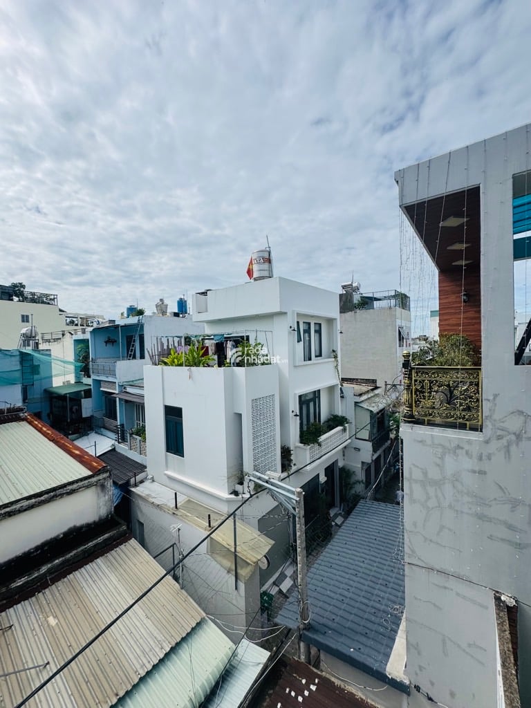 HẺM 6M XE HƠI NGỦ TRONG  NHÀ 3TẦNG-52M2-4 PHÒNG NGỦ- CÁCH MẶT TIỀN 20M NGAY AEON TÂN PHÚ 
