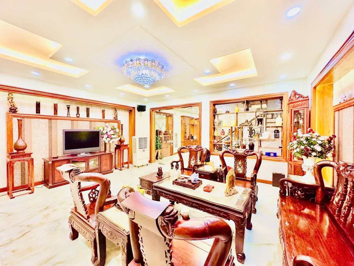 Biệt thự Hoa Bằng 120m2 (Ngang 6.7m), Chốn về bình yên cho cả gia đình, full NT