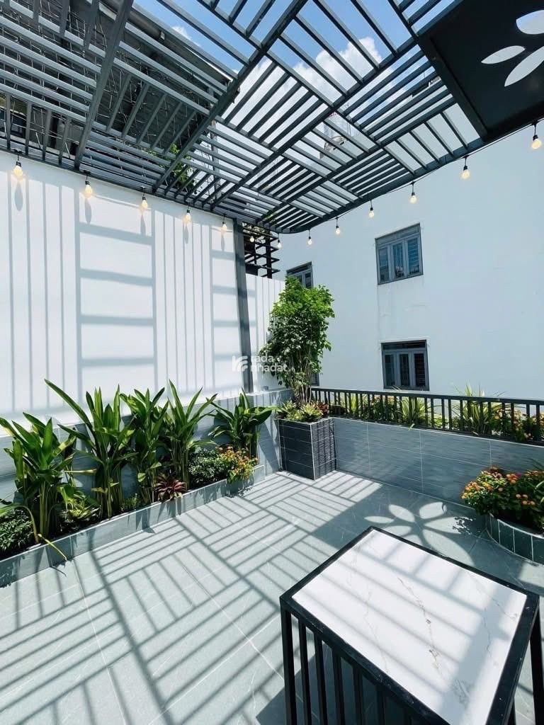 NHÀ 4 TẦNG MỚI ĐẸP – SÁT TÂN BÌNH – Ô TÔ 4 CHỖ VÀO NHÀ – CHỈ NHỈNH 6 TỶ - ĐƯỜNG 44, P14, GÒ VẤP.