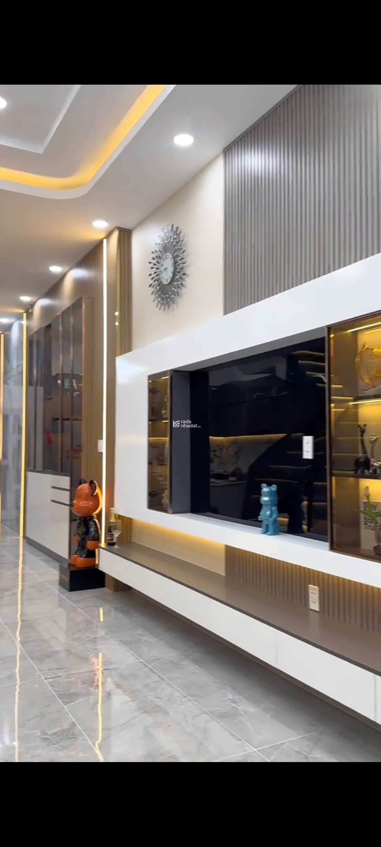 Bán nhà riêng chính chủ 2 lầu có sân trước 4m , 110m2 , shr 