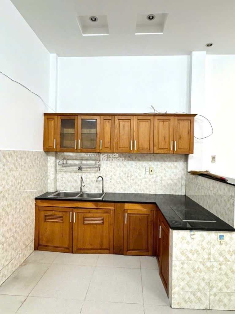 NHÀ 3 TẦNG HOÀNG HOA THÁM  PHÚ NHUẬN GIÁ CHÀO 8.9 TỶ  NHÀ ĐẸP, TÂN TRANG MỚI  HIẾM!