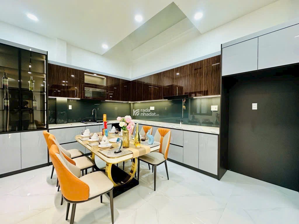 QUẬN 10 TÔ HIẾN THÀNH 90M2 NỞ HẬU NGANG 6.5M 4 TẦNG NHỈNH 11 TỶ