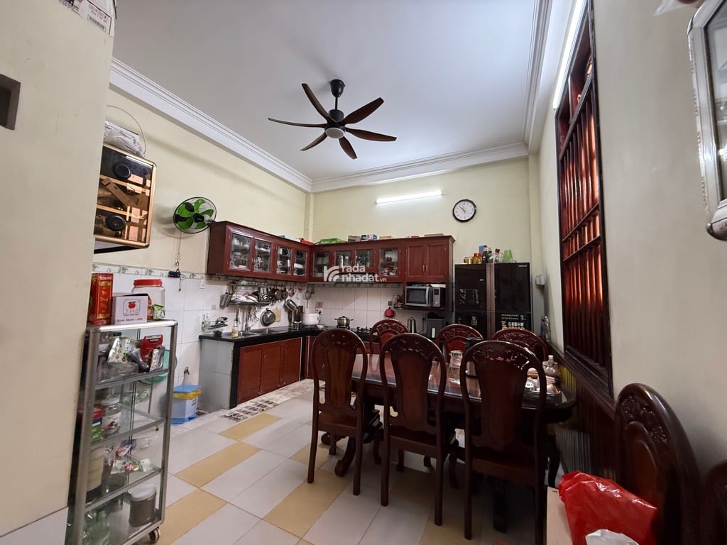 BÁN MẶT TIỀN ĐỈNH 339 PHƯỚC LONG B Q9 - VỪA Ở VỪA KINH DOANH -NHÀ TOÀN NỘI THẤT GỖ -SHR- 23TỶ TLCC 