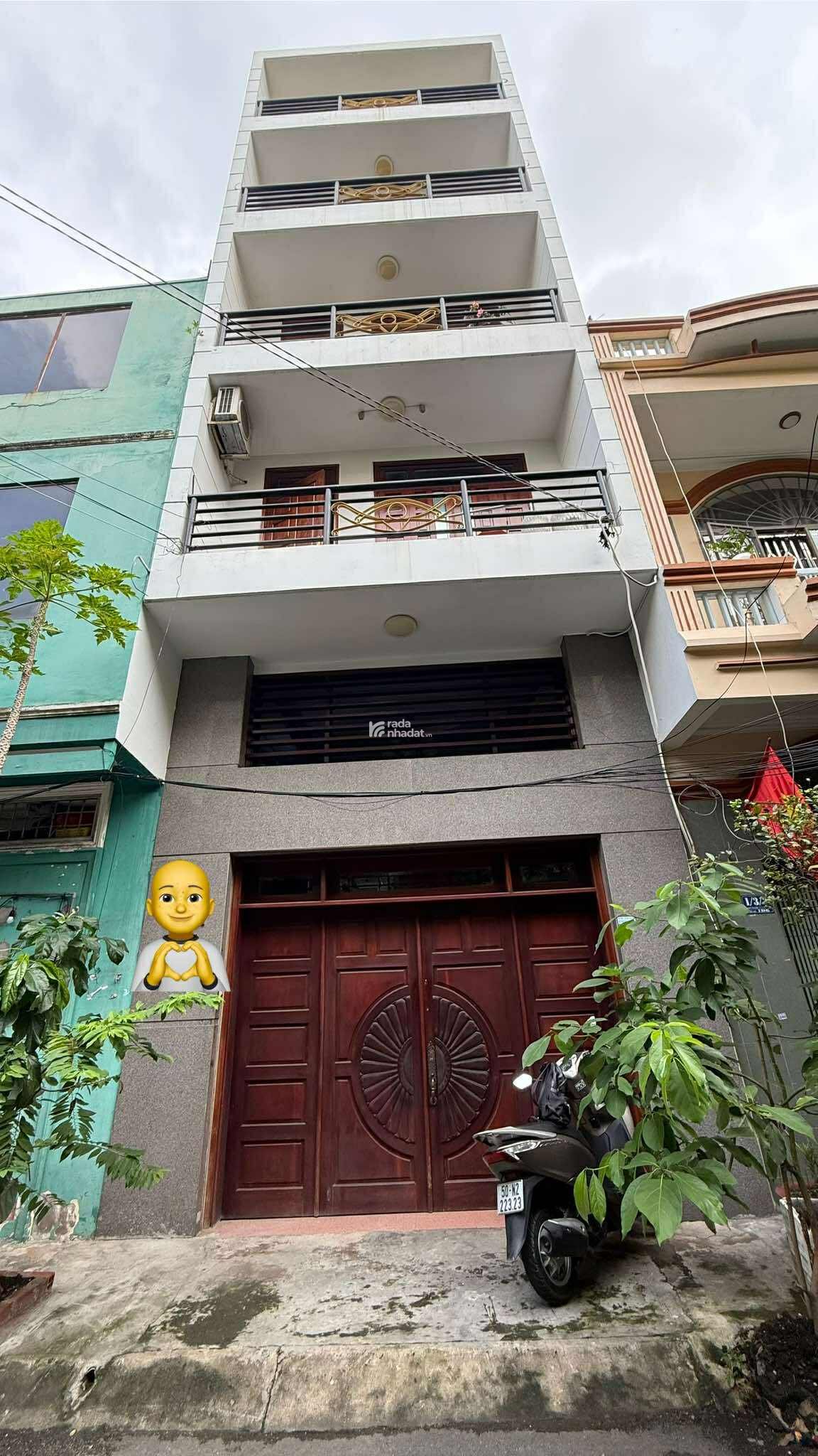 NHÀ 5 TẦNG HẦM Ô TÔ - KHU PHÂN LÔ VIP GẦN BV 175 - 6PN FULL NỘI THẤT