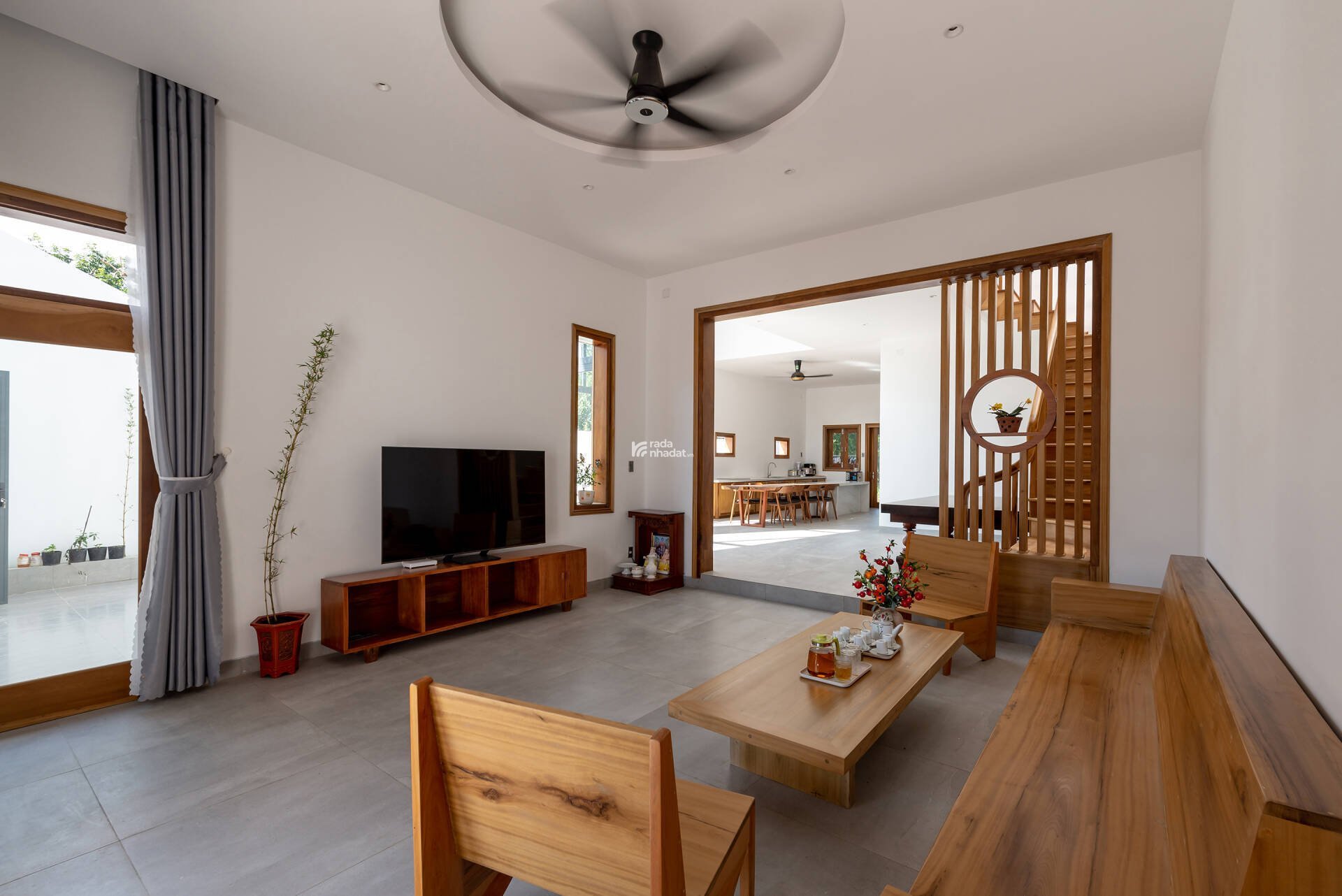 Khu đẹp nhà mặt tiền Xô Viết Nghệ Tĩnh, P.17, Bình Thạnh, 8.6x30m, 3 tầng, chỉ 35 tỷ