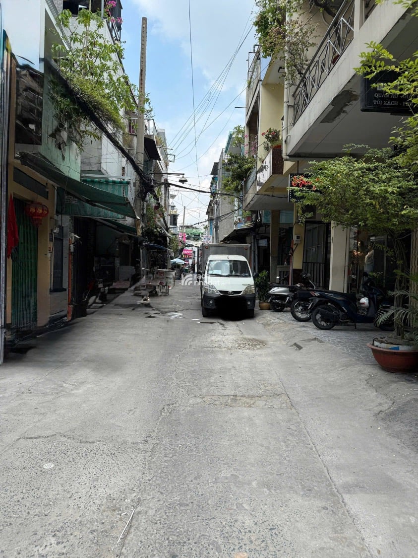 MẶT TIỀN KINH DOANH - NHÀ 4 TẦNG BTCT MỚI Ở NGAY -  8 TỶ