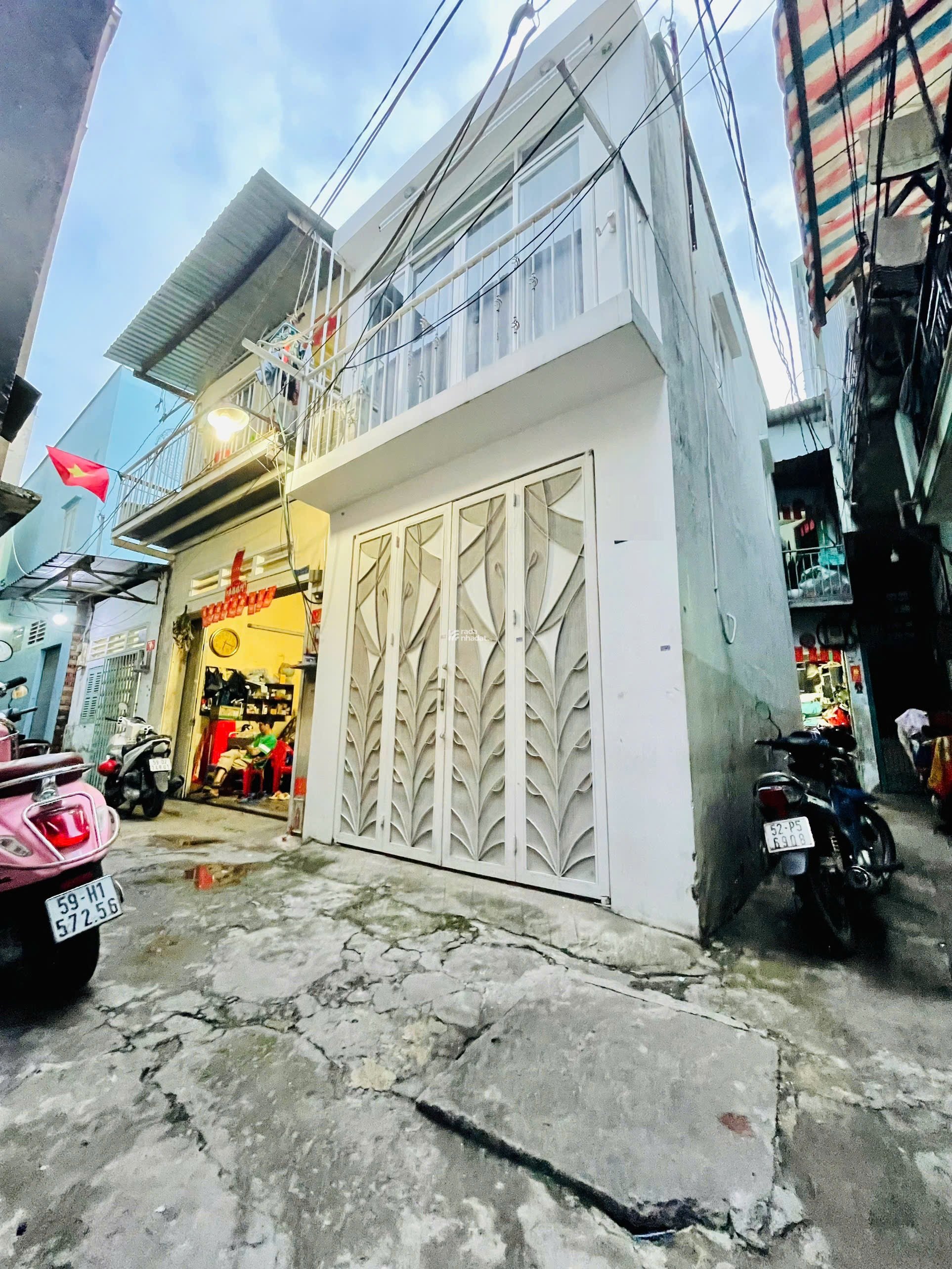 Bán nhà trịnh đình trọng, quận tân phú, dt 3.2 x 7m, nhà 1 lầu, 2pn 1tolet, giá 3.3 tỷ