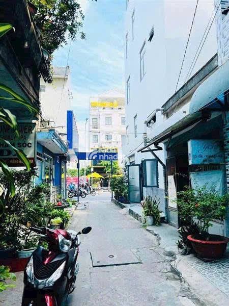 HẺM BA GÁC - NHÀ 2 TẦNG GIÁ SIÊU HẠT DẺ - SỔ VUÔNG VỨC - 50M2 - CHỈ 4.X TY