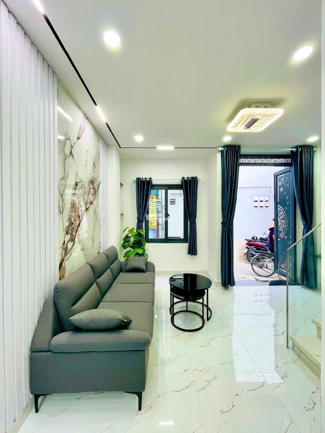 NHÀ NỞ HẬU 3 LẦU FULL NỘI THẤT CAO CẤP QUẬN GÒ VẤP