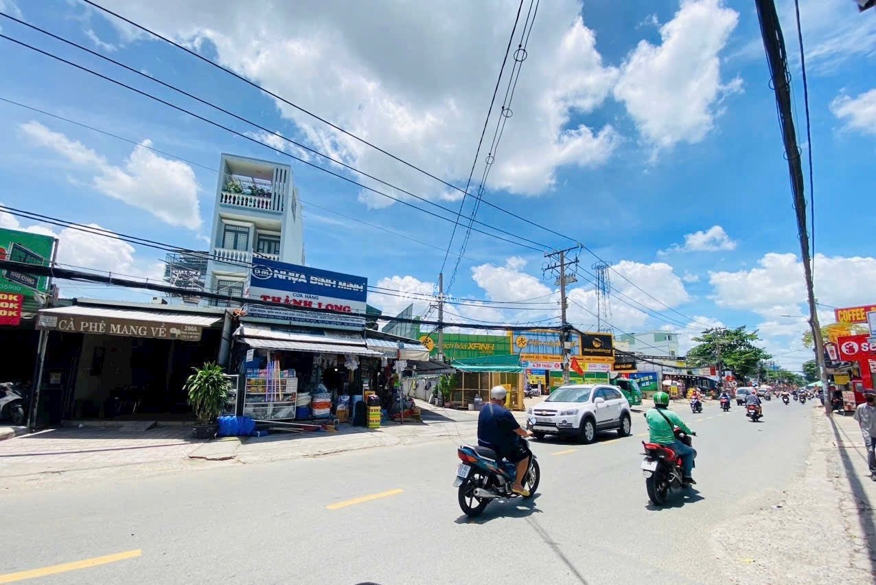 Bán nhà mặt tiền 248 Phạm Văn Chiêu P.9, DT 5,68x28m, 3 tầng. Giá chỉ 22 tỷ