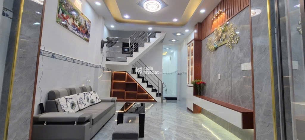 Siêu phẩm nhà đẹp ,3 Tầng-hoàn công đủ, HXH, khu VIP  PHẠM THẾ HIỂN P.5 -Q.8 .Bình Đông mới.