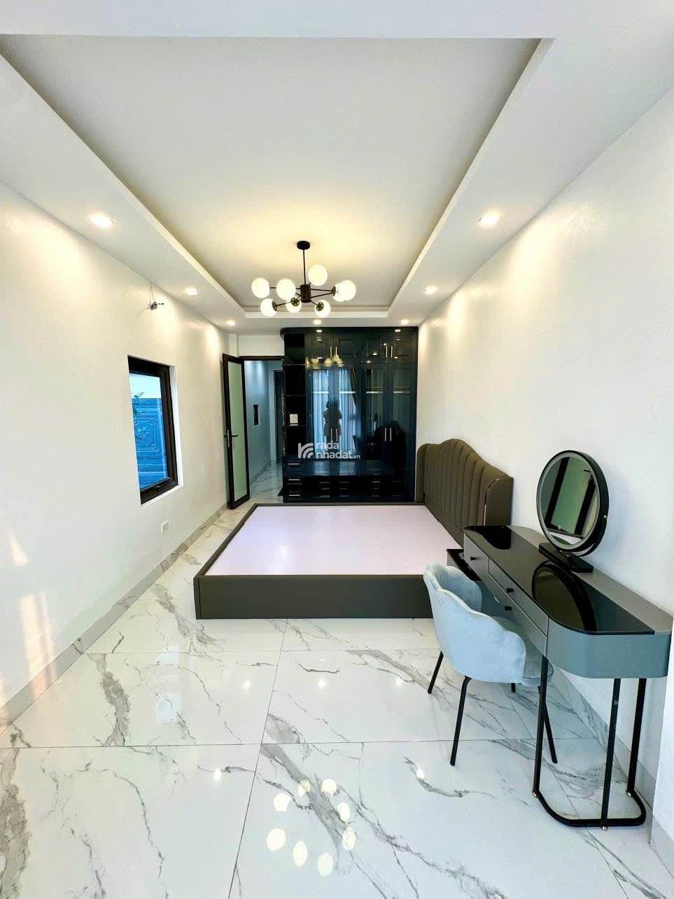 Cho thuê lâu dài căn hộ Green Park CT15 Việt Hưng-Long Biên 101m2 3n2wc full nội thất giá 15 triệu
