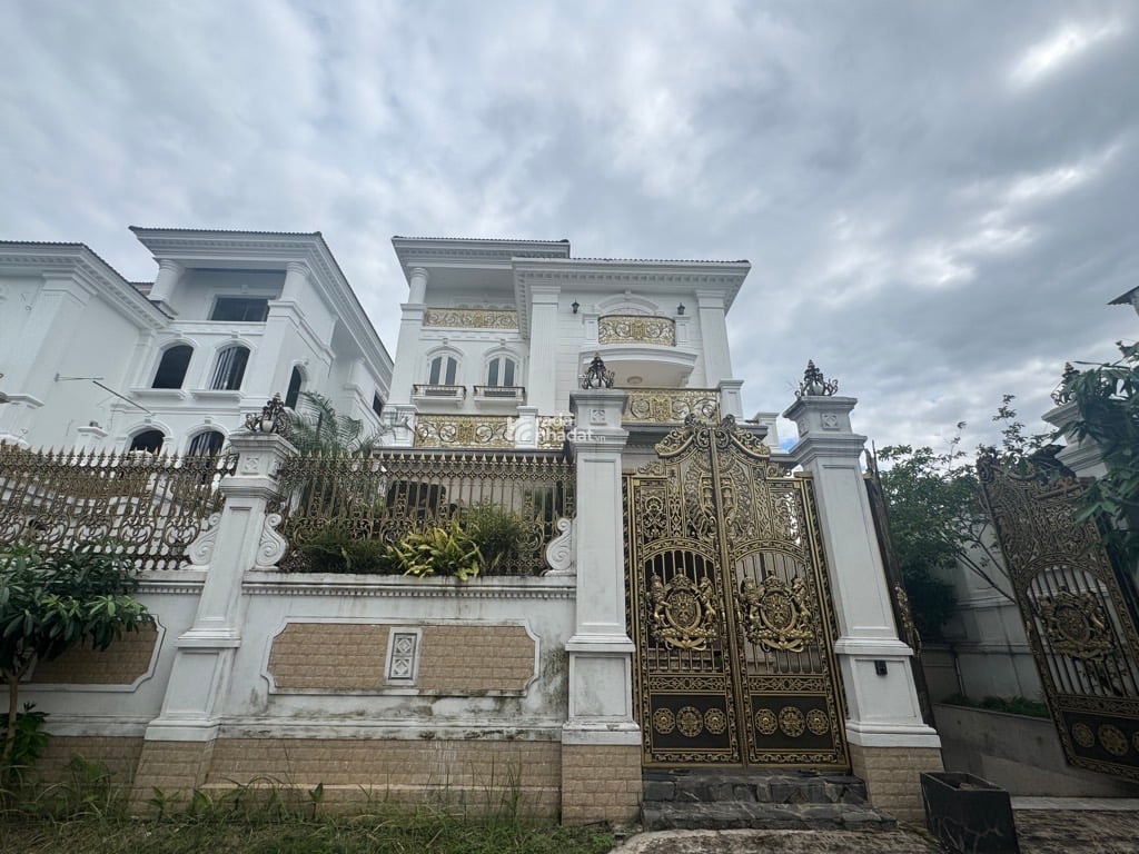 VILLA  KDC CITYLAND RIVERSIDE - TÂN PHÚ QUẬN 7- DT: 15*26M- 92 TỶ