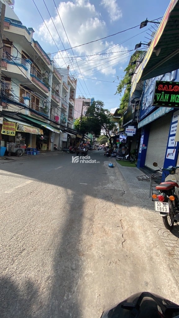 BÁN CHDV 6 TẦNG - 140M2 - GIÁ 22.7 TỶ - MẶT TIỀN XE HƠI 8M - TÂN BÌNH