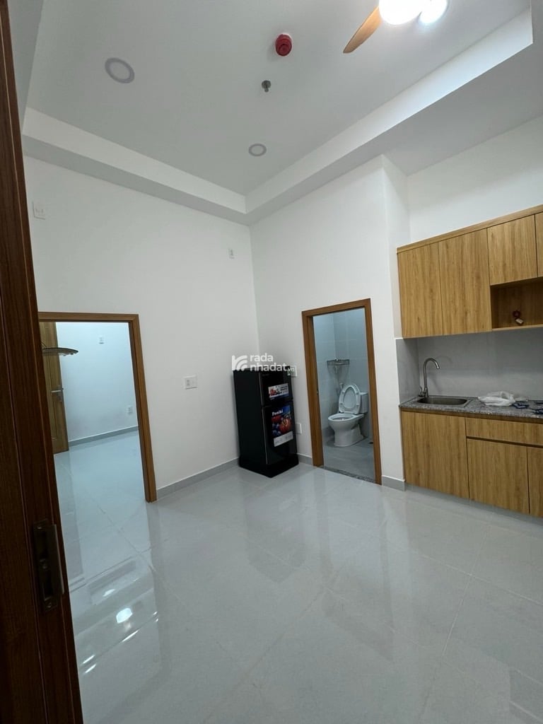 BÁN CHDV 6 TẦNG - 140M2 - GIÁ 22.7 TỶ - MẶT TIỀN XE HƠI 8M - TÂN BÌNH