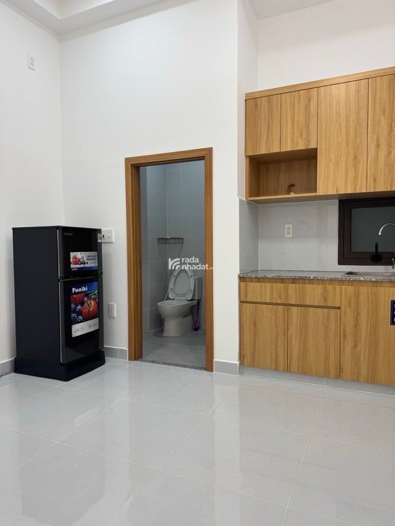 BÁN CHDV 6 TẦNG - 140M2 - GIÁ 22.7 TỶ - MẶT TIỀN XE HƠI 8M - TÂN BÌNH