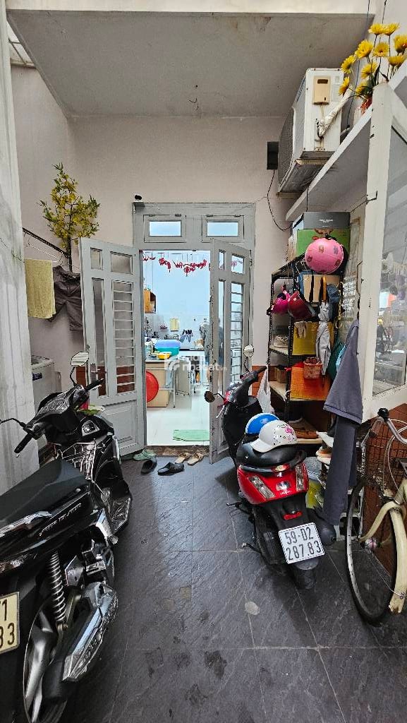 HXH TÂN QUÝ, TÂN PHÚ, CHUẨN 6.1M BỀ NGANG HIẾM CÓ. GIẢM 450TR CHỈ 7.8T TL TỐT