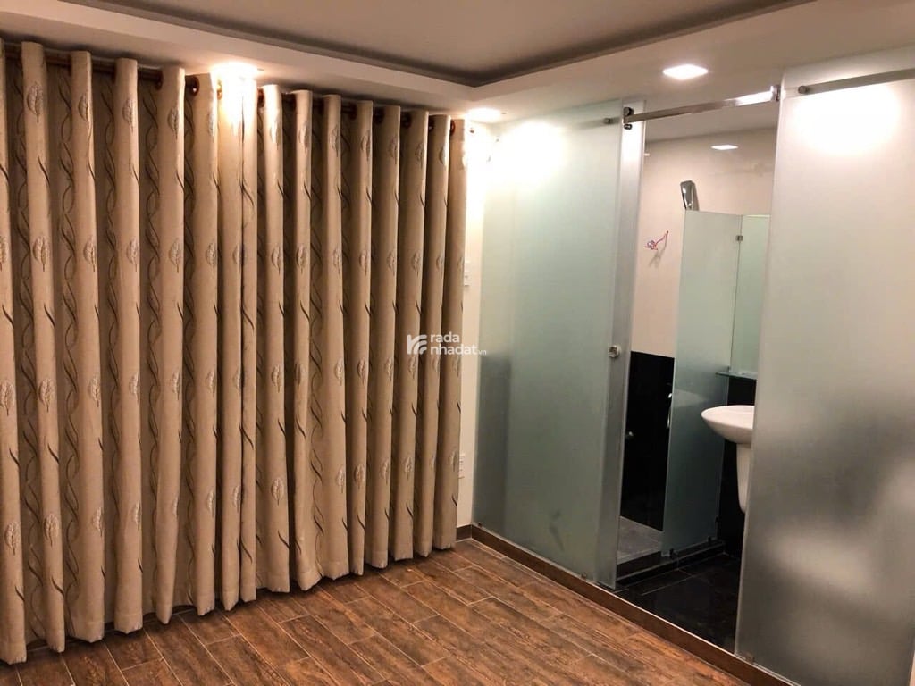 Bán nhà Đặng Văn Ngữ full công năng, 3PN, nhỉnh 6 tỷ. 