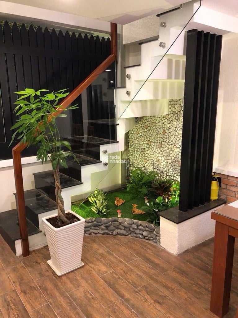 Bán nhà Đặng Văn Ngữ full công năng, 3PN, nhỉnh 6 tỷ. 