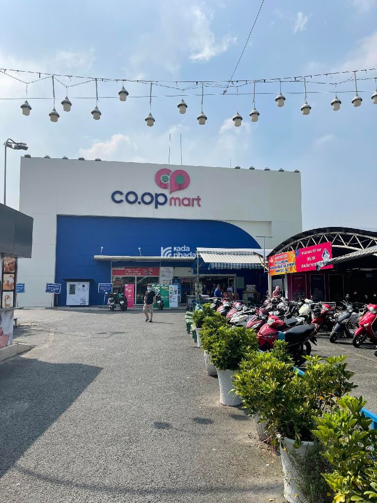 NGAY ĐẦM SEN, HẺM XE HƠI HÒA BÌNH, TÂN PHÚ, 60M2 HIẾM CÓ. GIẢM 450TR CHỈ 5.39T TL TỐT