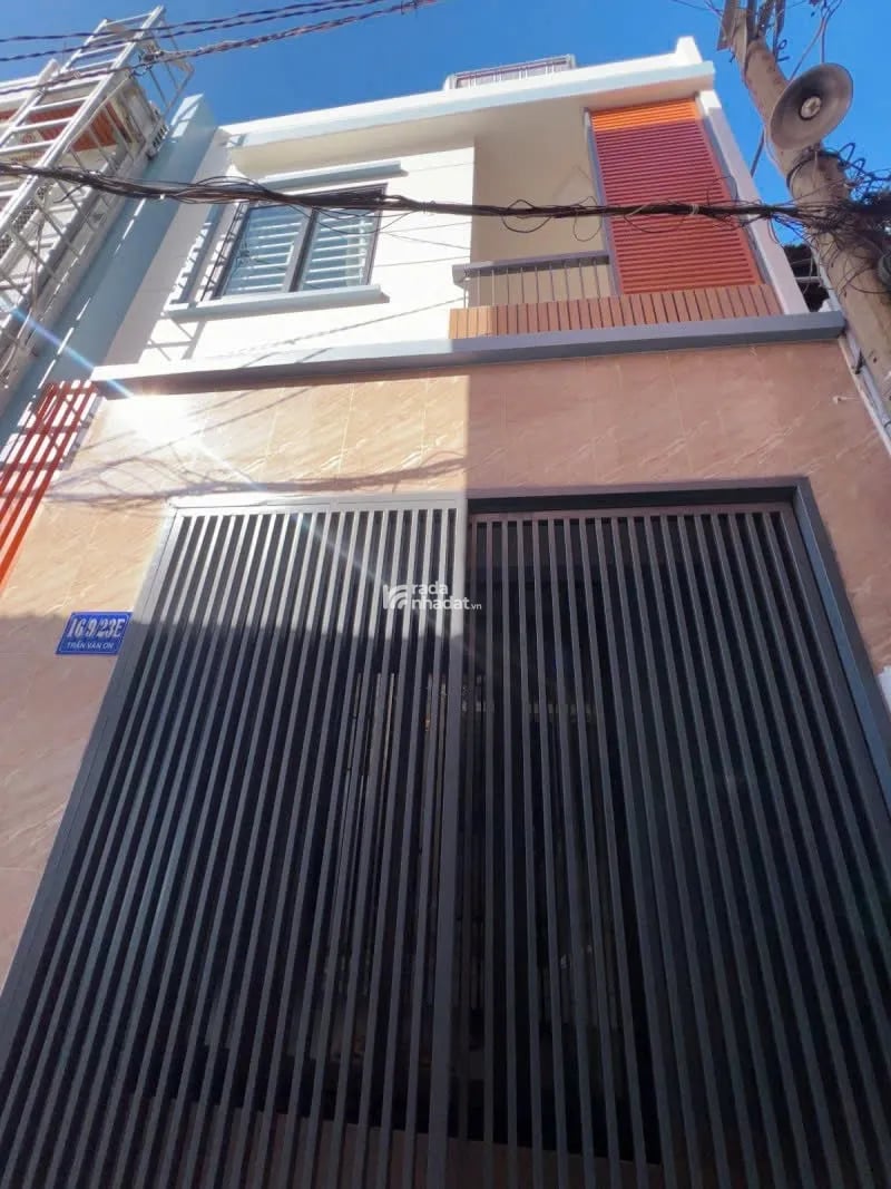 NHÀ ĐẸP TÂN PHÚ ,43M2 ,2 TẦNG BTCT ,HẺM SẠCH ĐẸP, AN NINH ,CHỈ 4.5 TỶ 