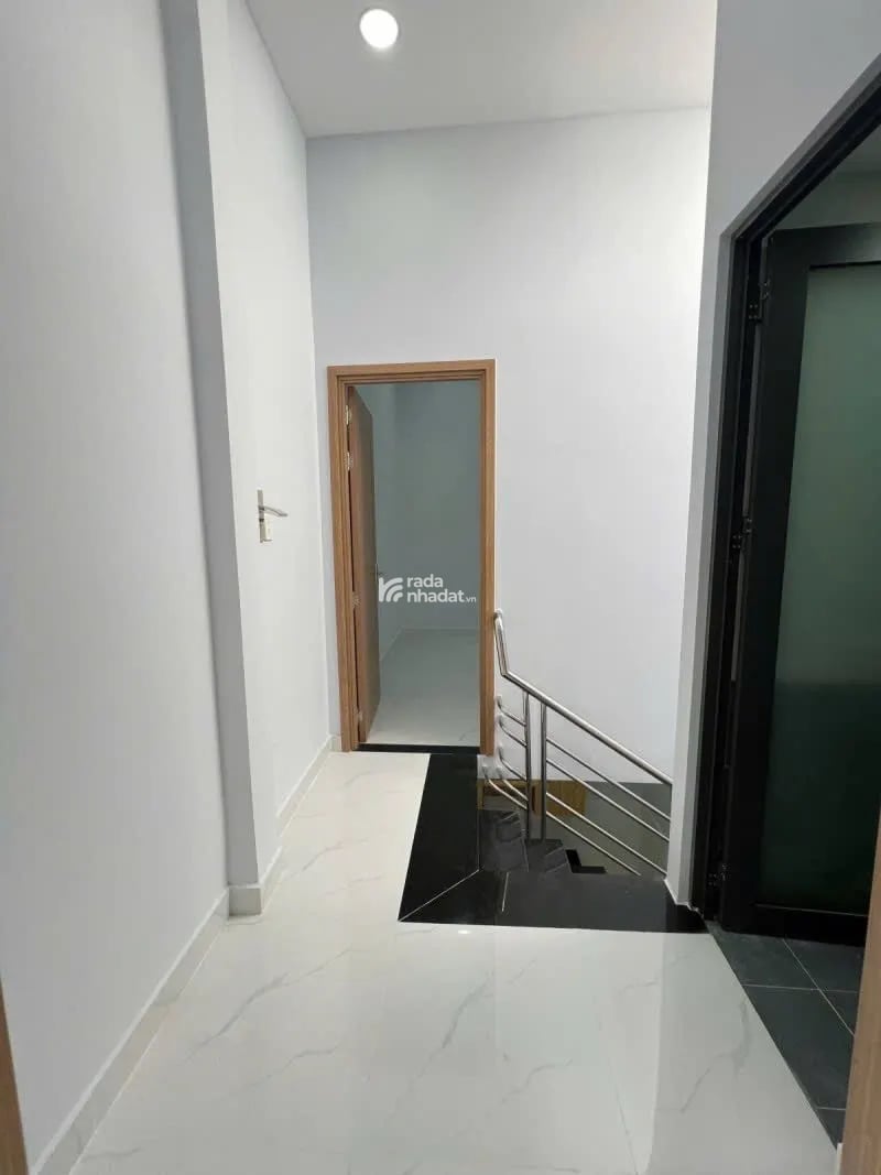 NHÀ ĐẸP TÂN PHÚ ,43M2 ,2 TẦNG BTCT ,HẺM SẠCH ĐẸP, AN NINH ,CHỈ 4.5 TỶ 
