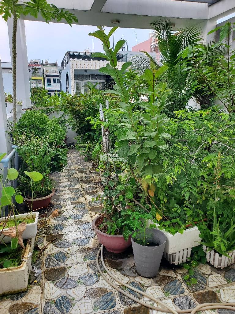 HẺM XE TẢI THÔNG - KHUÔNG VIỆT - P. PHÚ TRUNG - TÂN PHÚ - GIÁP Q.11 - 96M2 - 4 TẦNG KIÊN CỐ 