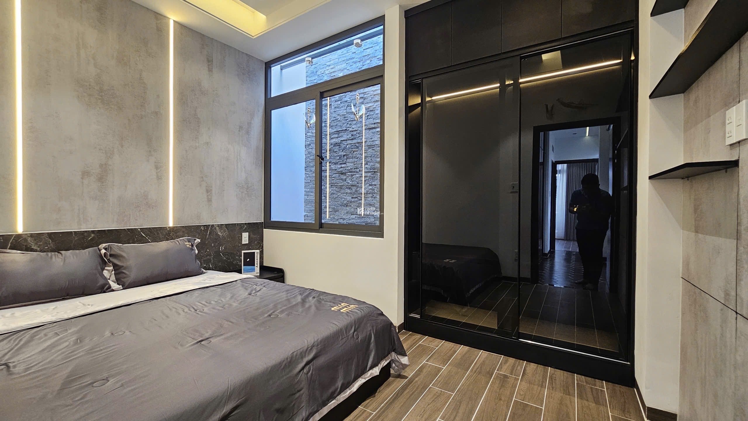 Bán nhà đẹp hẻm oto ngay siêu thị Coopmart HTP - DT sàn 180m2 3 lầu 3pn full NT - chỉ 7.5 tỷ