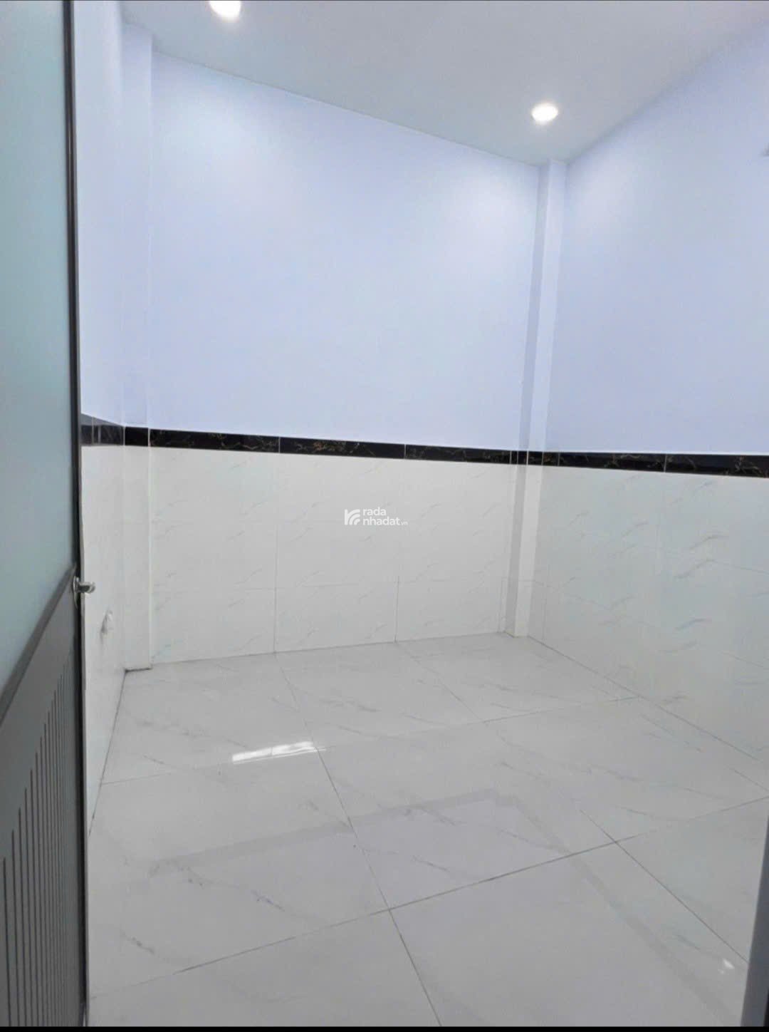 BÁN NHÀ 2 TẦNG ĐÚC - KP3 TÂN THỚI HIỆP 21, QUẬN 12 - GIÁ RẺ 4.35 TỶ - DIỆN TÍCH 60m2 ( 4 x 15 ) 