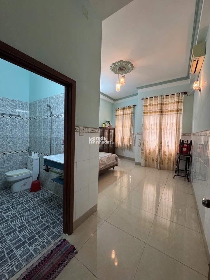 BÁN NHÀ HXH PHẠM VĂN CHIÊU - 5 TẦNG BTCT KIÊN CỐ - CHỈ 6.4 TỶ TL