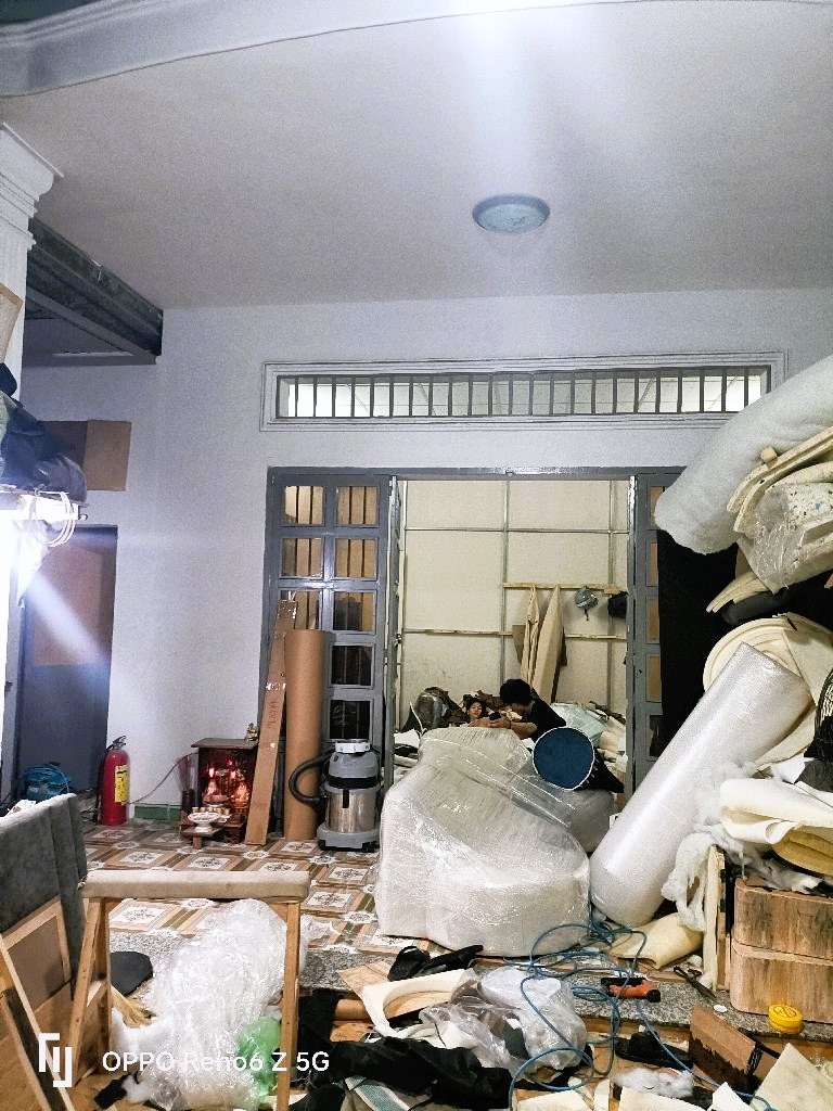 NHÀ NGANG 7.3M HIẾM, SÁT KHU CNC, GIỮ LÀ CÓ TIỀN, XÂY LÀ NHÂN TÀI SẢN, CHỈ 7.3 TỶ