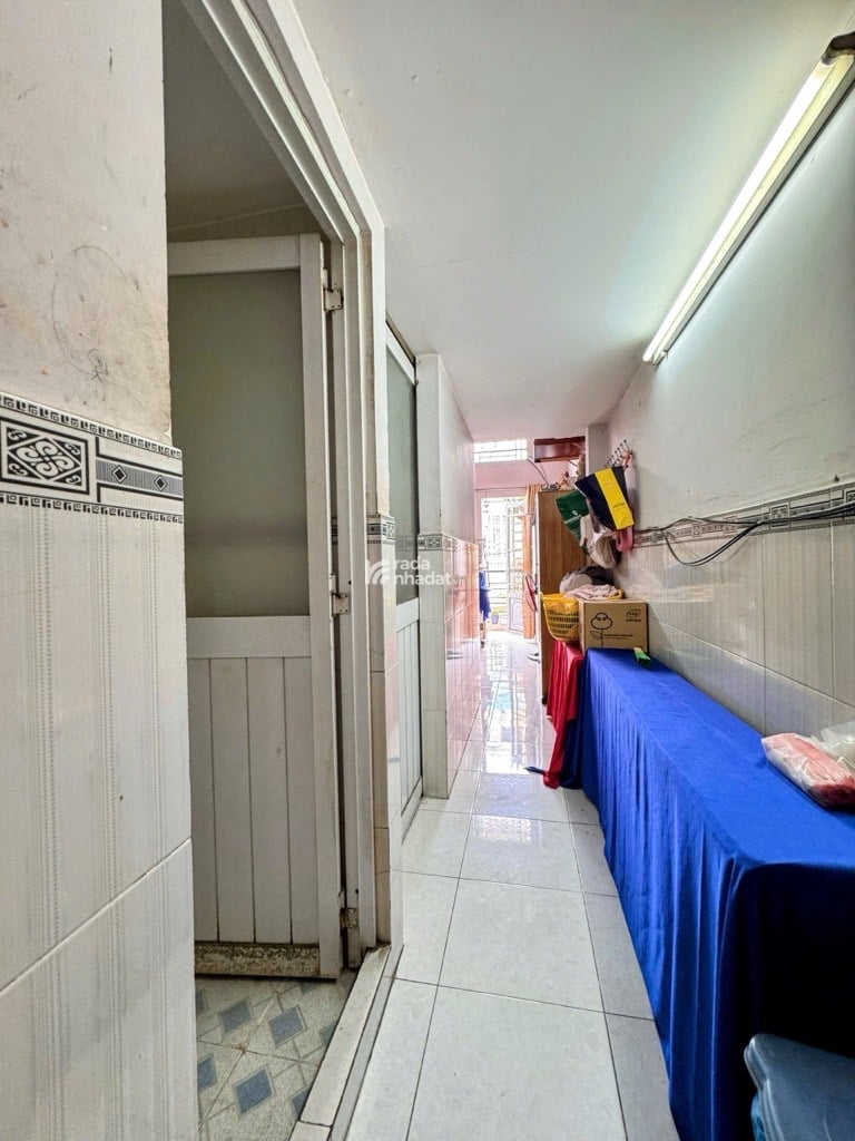 BÁN NHÀ MỚI 3 TẦNG 3PN HẺM XE HƠI 5M 3.X TỶ KẾ BÌNH LONG BÌNH TÂN GIÁP TÂN PHÚ