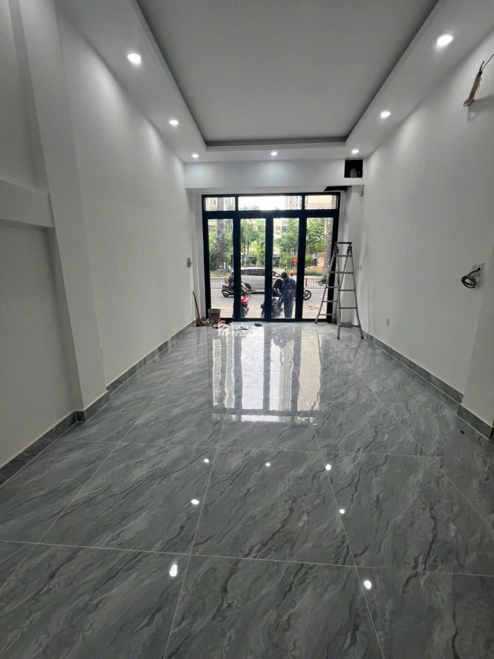 BÁN NHÀ MẶT TIÈN ĐƯỜNG 3 THÁNG 2 QUẬN 10 - 4x12 -6 tầng - 30 TỶ 