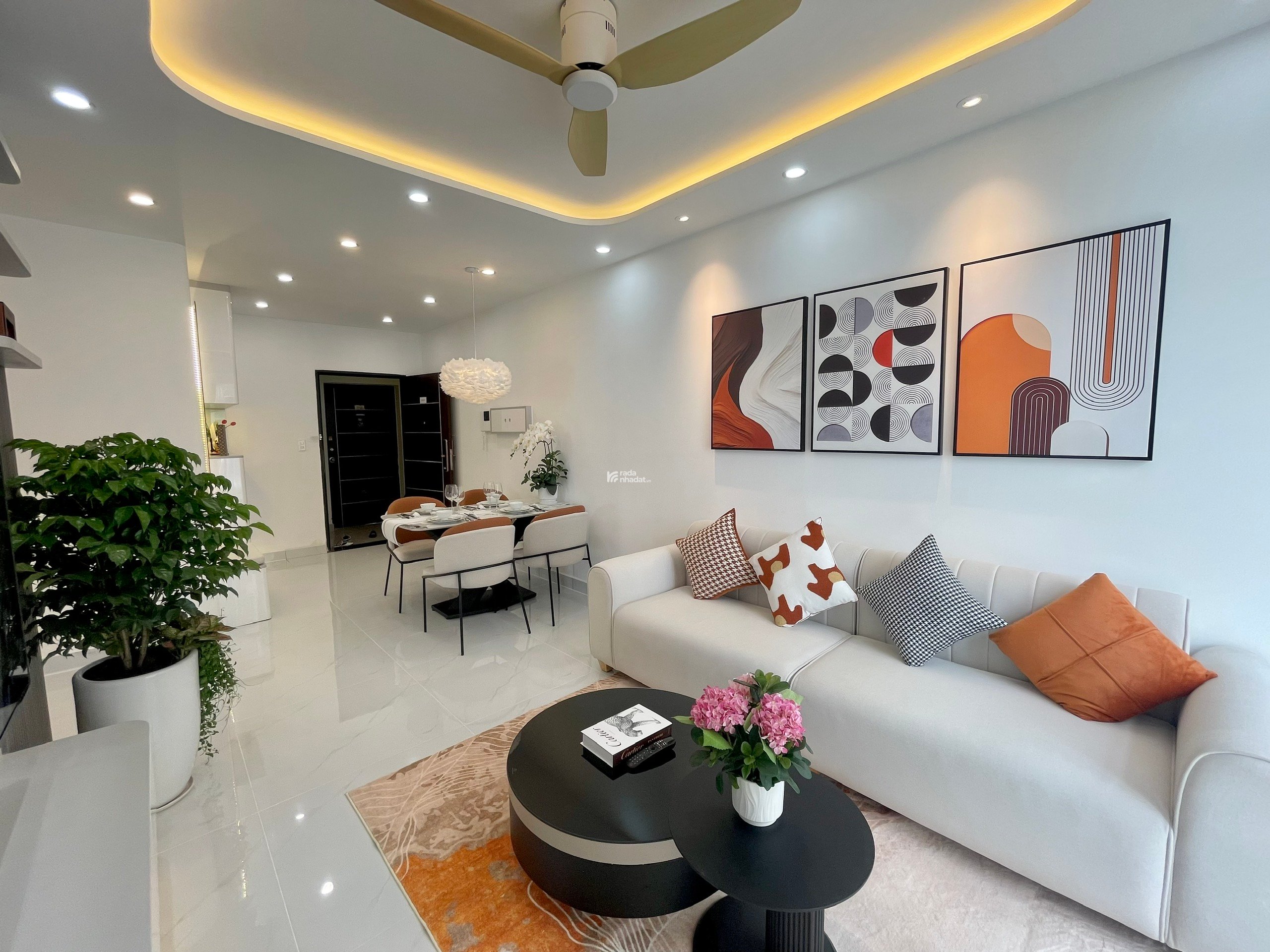 Cần bán nhanh căn hộ Sky garden 3, PMH, Q7, DT 72m2, TK 3PN nhà mới đẹp, giá chỉ 6,1 tỷ 