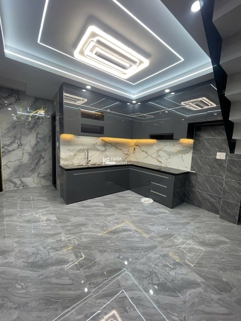 NHÀ ĐẸP, ĐƯỜNG SỐ 8 BÌNH HƯNG HÒA B BÌNH TÂN- FULL NỘI THẤT-DT: 50M2-5 TẦNG- 6 TỶ 2