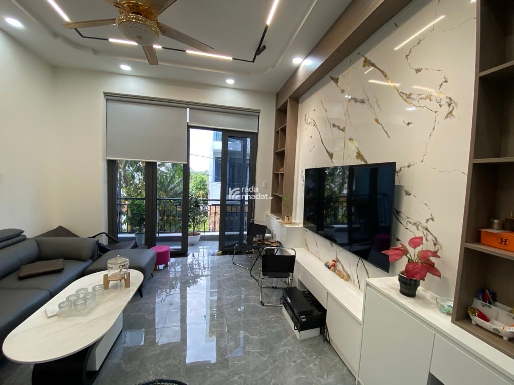 HÀNG VIP ĐS 6 LONG BÌNH NHÀ 4 TẦNG FULL NỘI THẤT CHỈ 5.9 TỶ(TL) SÁT VINHOME Q9