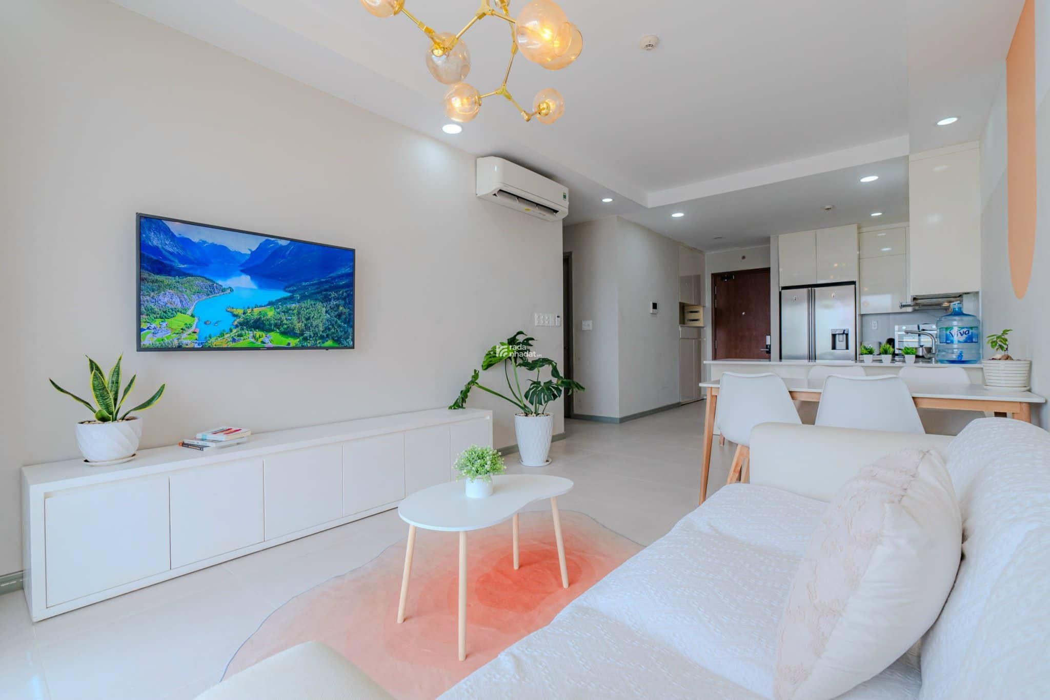 Bán căn hộ 80m2 tại The Gold View, giá 4,9 tỷ, 2PN, 2WC