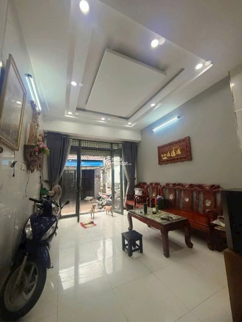 (BÌNH TÂN)2 MẶT TIỀN ĐƯỜNG ẤP CHIẾN LƯỢC, DT GẦN 60m2, 2 TẦNG, LỘ GIỚI THÔNG* GIÁ DƯỚI 5 TỶ