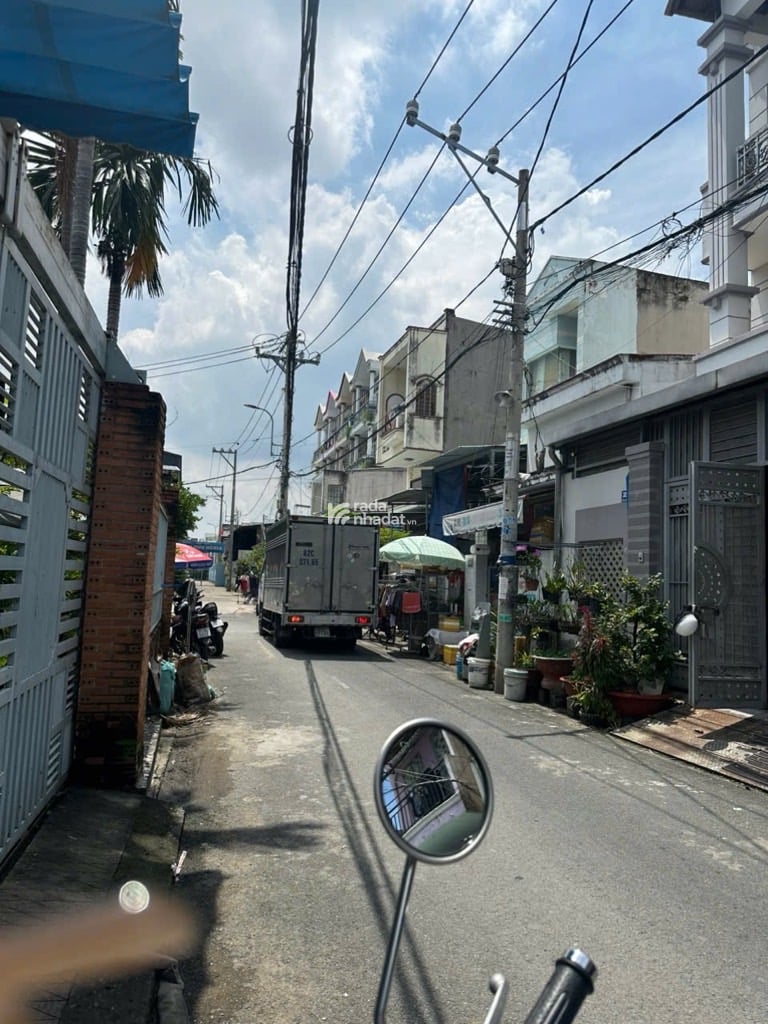 VỊ TRÍ ĐẸP - HẺM ĐẸP TO XE TẢI BON BON 8M THÔNG CỰC XỊN -- NHÀ MỚI ĐẸP 2 TẦNG VÀO Ở NGAY