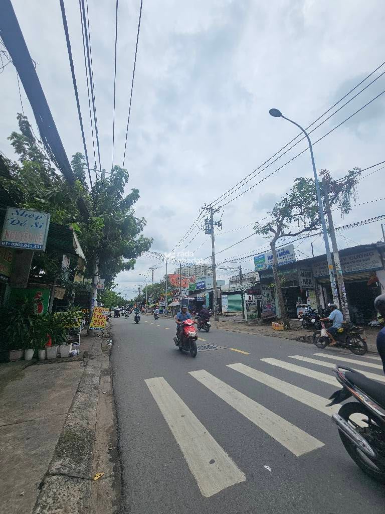 5 TẦNG - THANG MÁY 450KG - HẺM XE HƠI THẲNG 1 TRỤC - NGAY BỆNH VIỆN BÌNH TÂN - 76M2 -