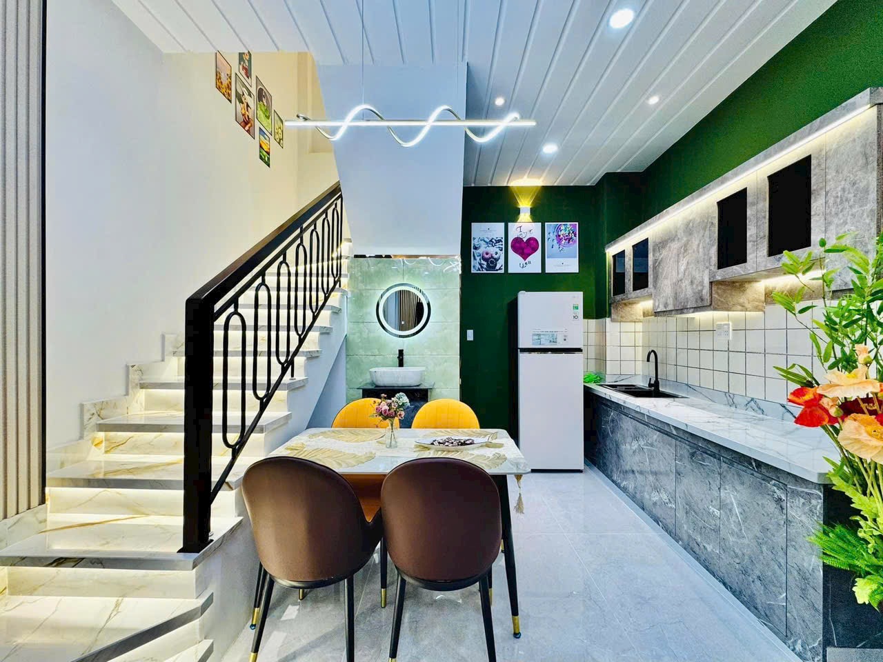 Chú Ba bán nhà 50m2 đường Vườn Lài,Q12 giá 2tỷ150. Gần mầm non Sơn Ca 8. Hẻm 6m. Sổ riêng