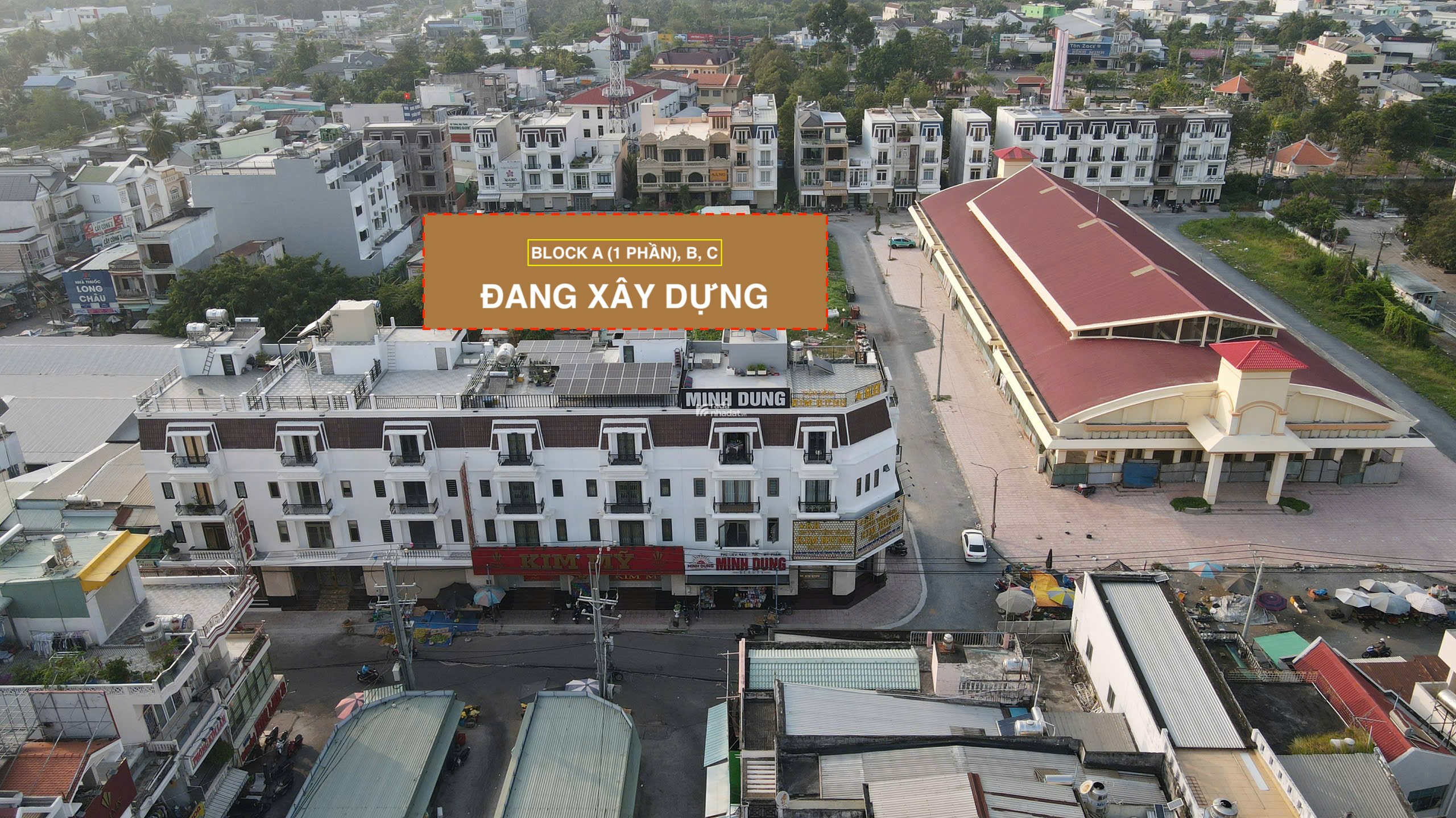Chính chủ bán căn nhà phố thương mại mặt tiền chợ Cái Vồn, đối diện nhà lồng