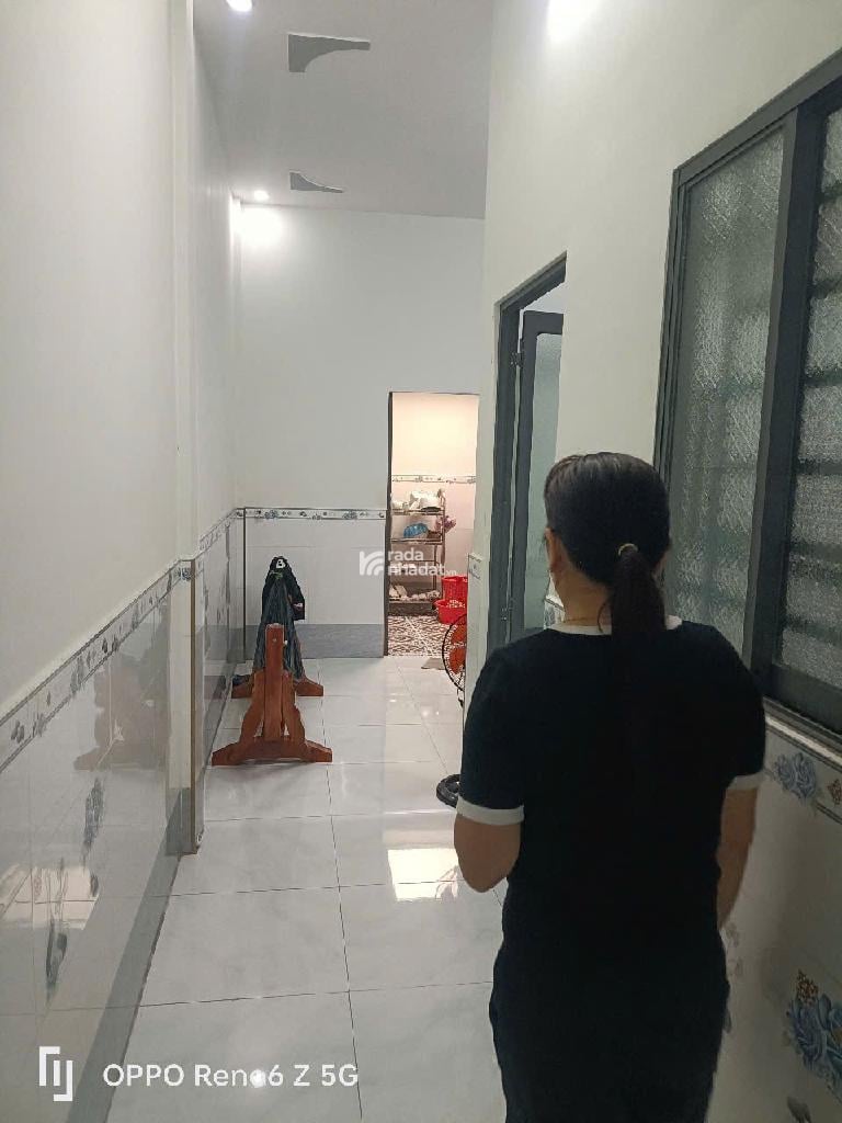 BÁN NHÀ 5X20 LONG TRẠCH 100M2 2.05 TỶ ĐẸP LỘNG LẪY 4 PHÒNG NGỦ HẺM XE TẢI GẦN KHU ĐÔ THỊ 5 SAO