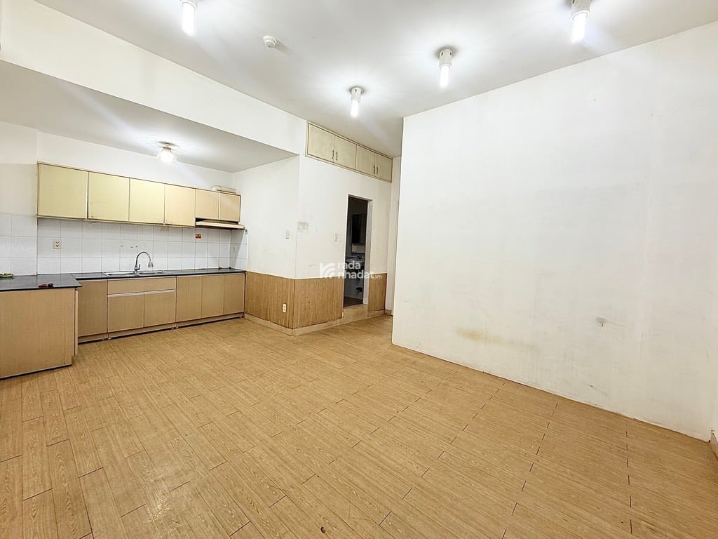 Bán căn 2PN cao ốc B chung cư Ngô Gia Tự 